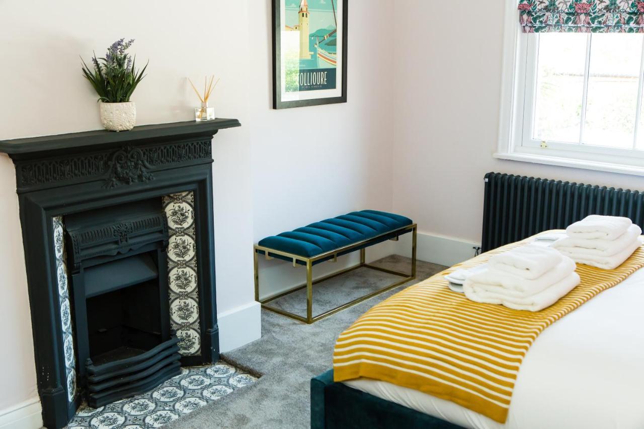 Rounton Villa By Maison Parfaite - Hot Tub - Sea Views - Parking Robin Hood's Bay Bagian luar foto